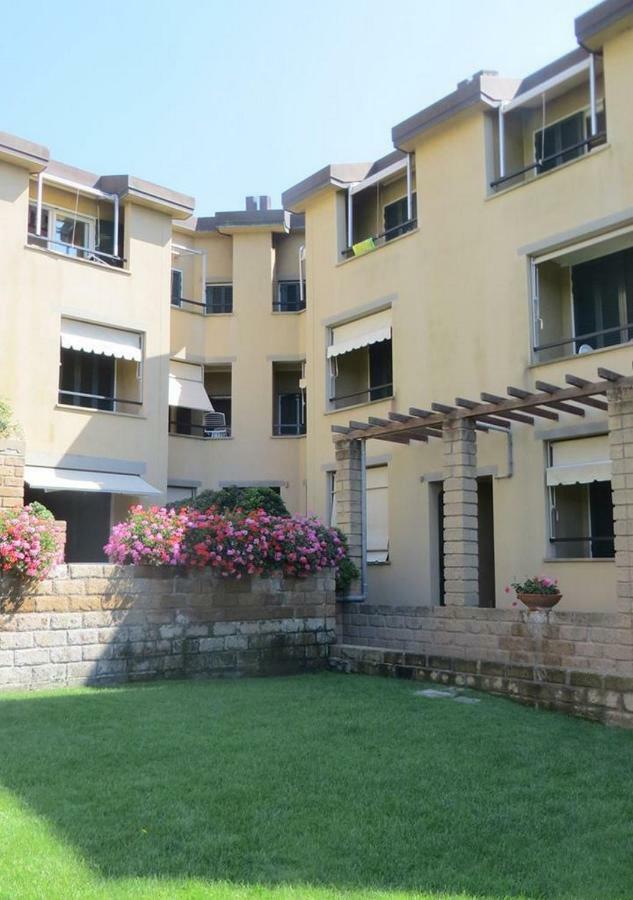 Appartamenti Boboli Punta Ala Buitenkant foto
